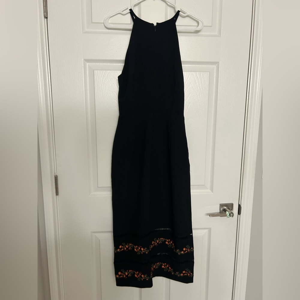 Gianni Bini Floral Embroidered Halter Midi Dress - Picture 6 of 7